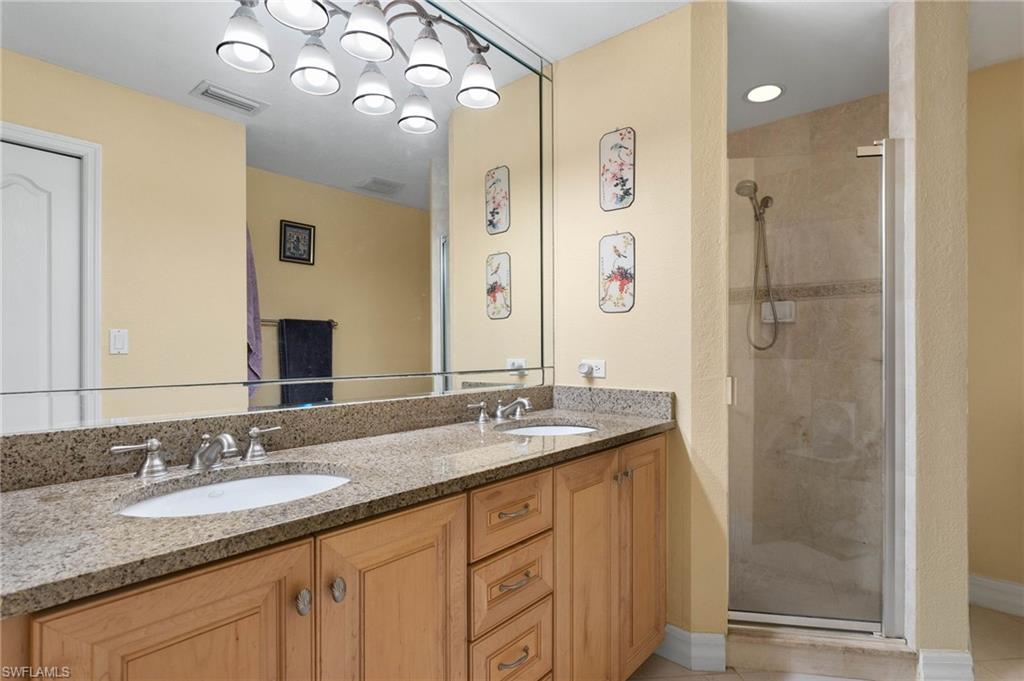4566 SE 5th PL 105 photo 16