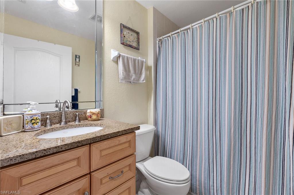 4566 SE 5th PL 105 photo 19