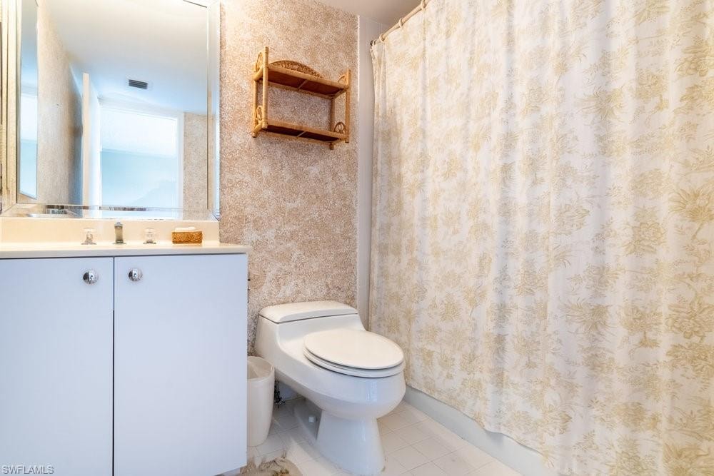 4451 GULF SHORE BLVD N 1005 photo 25