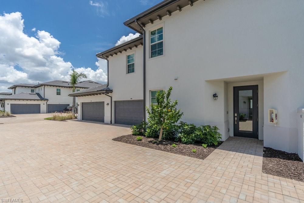 16903 Fairgrove WAY 102
