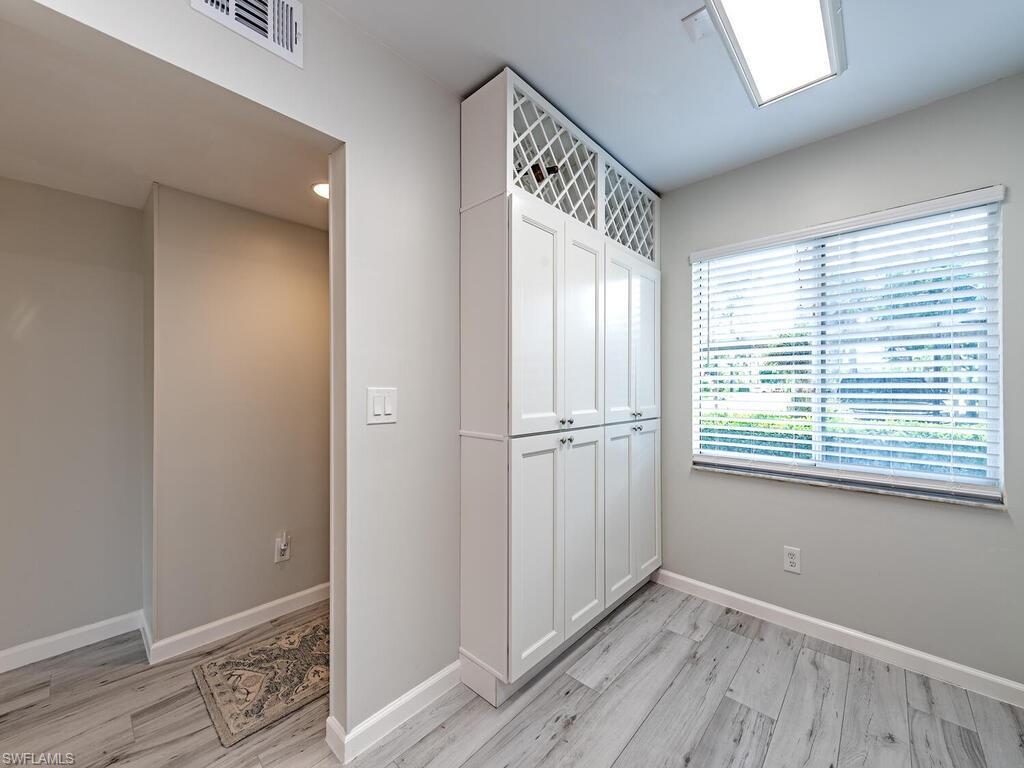 4556 ANDOVER WAY E104 photo 6