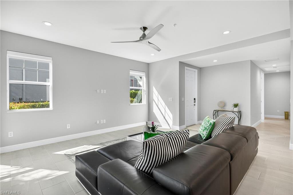 2554 SEYCHELLES DR 904 photo 7