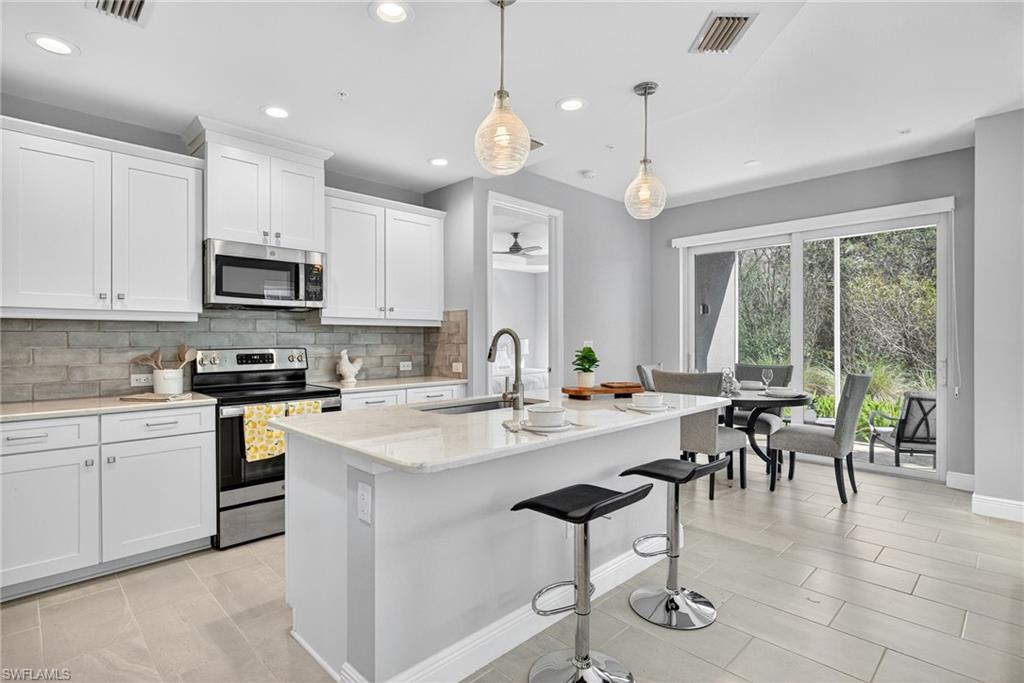 2554 SEYCHELLES DR 904