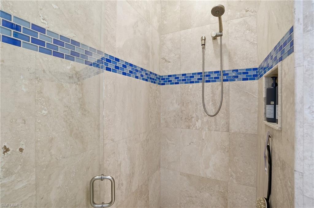 5886 Shell Cove DR photo 31