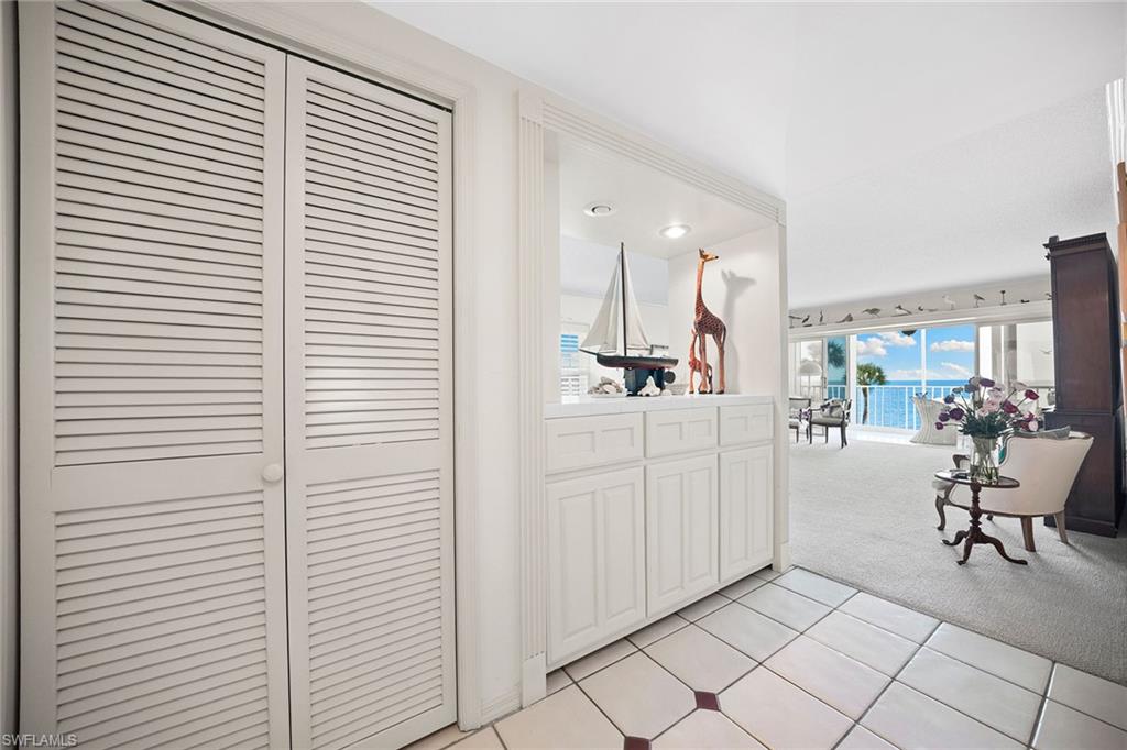 2885 Gulf Shore BLVD N 304 photo 8