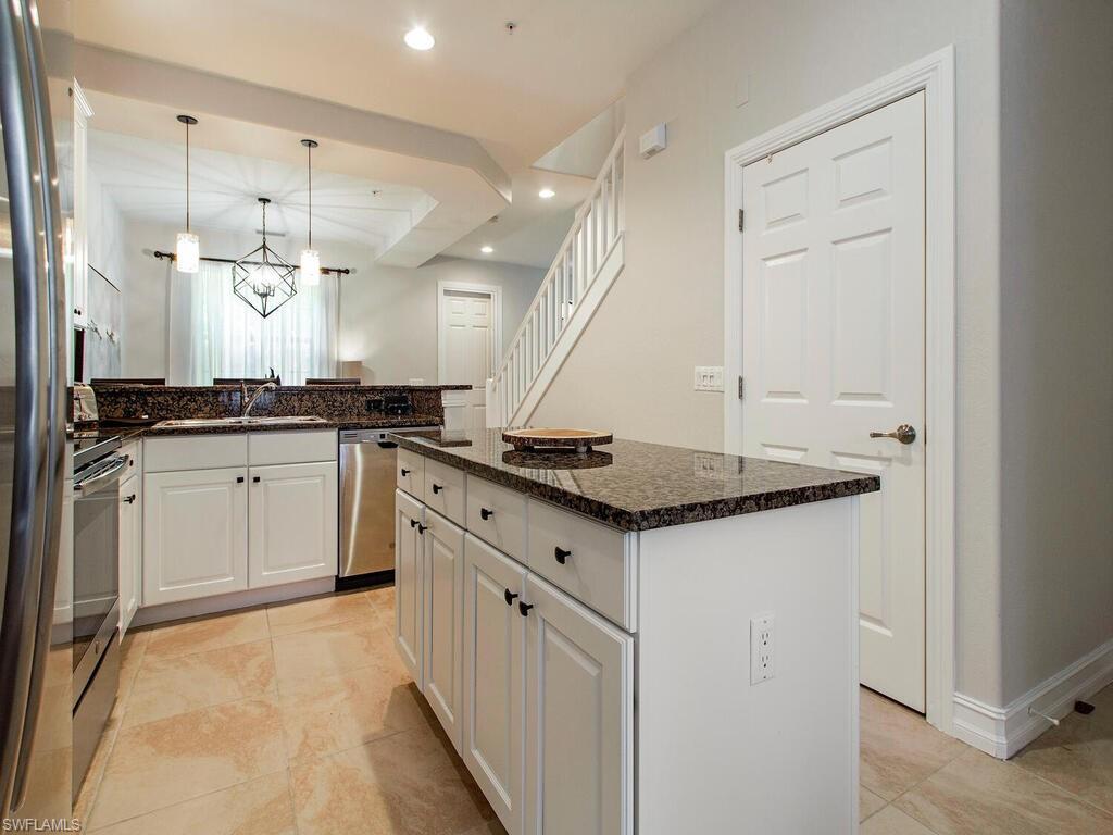9105 Yuba LN 7902 photo 6