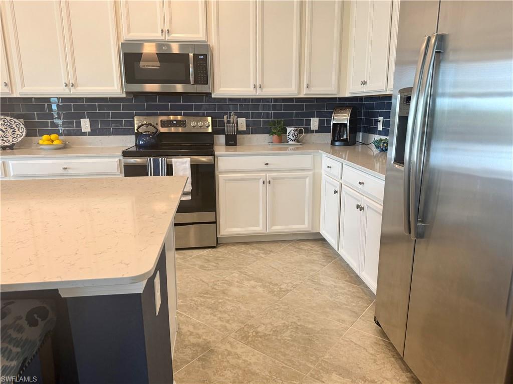 9584 Trevi CT 5242