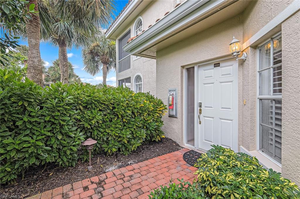 8471 Abbington CIR 1111