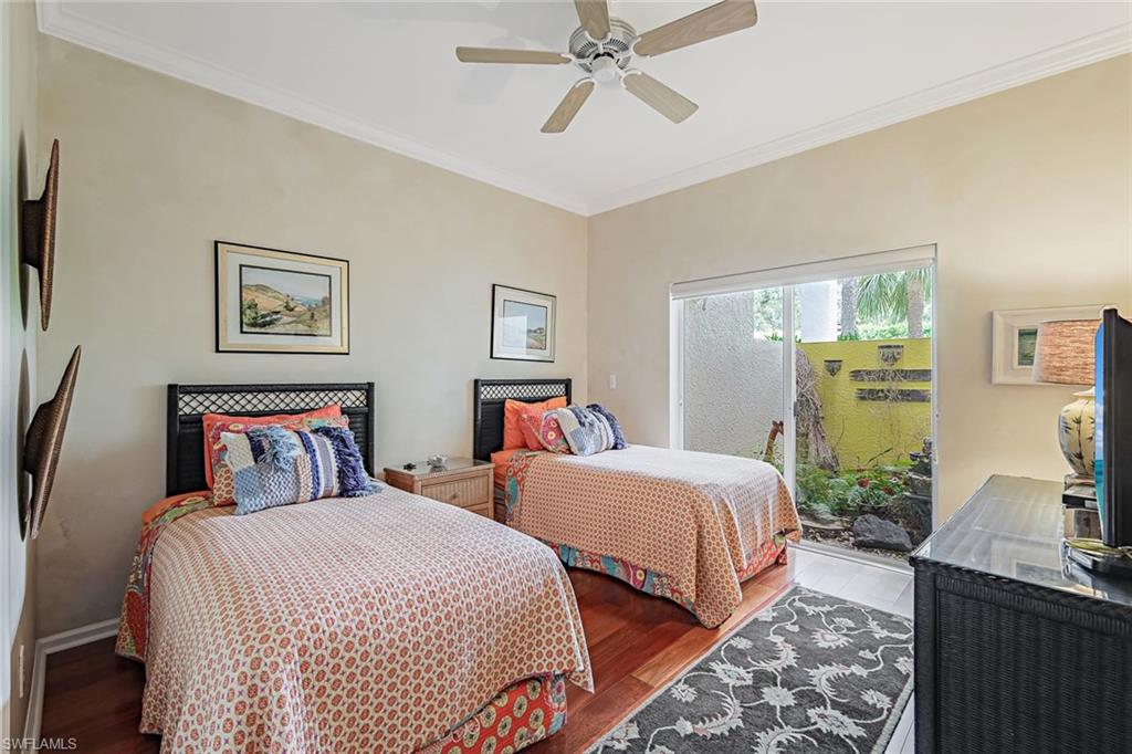 8471 Abbington CIR 1111 photo 14