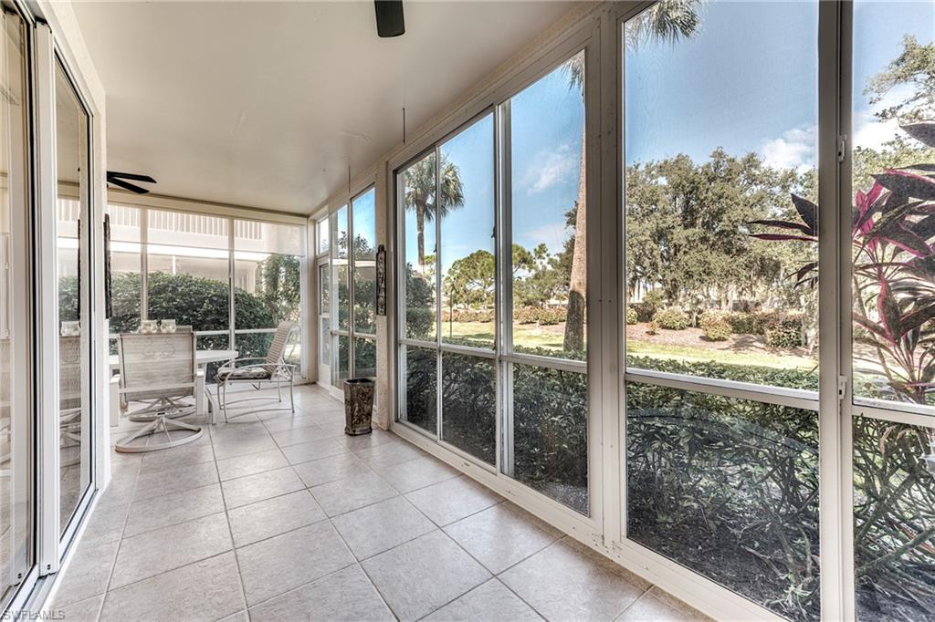 Large l-shaped lanai