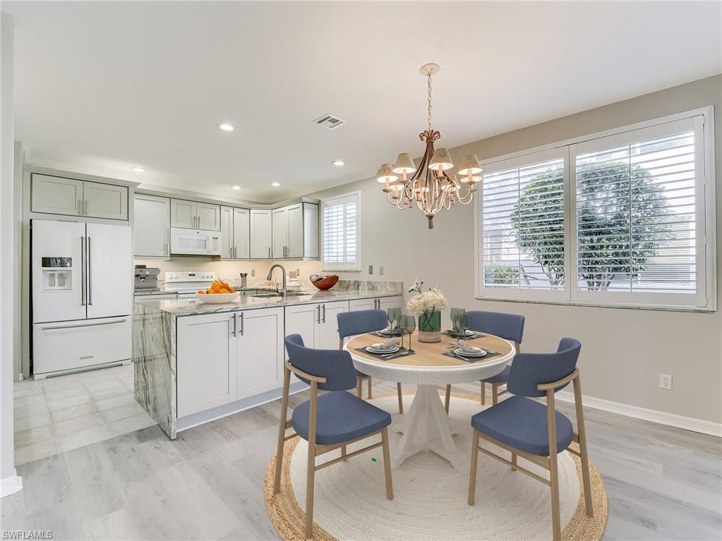 Furnishings virtually staged