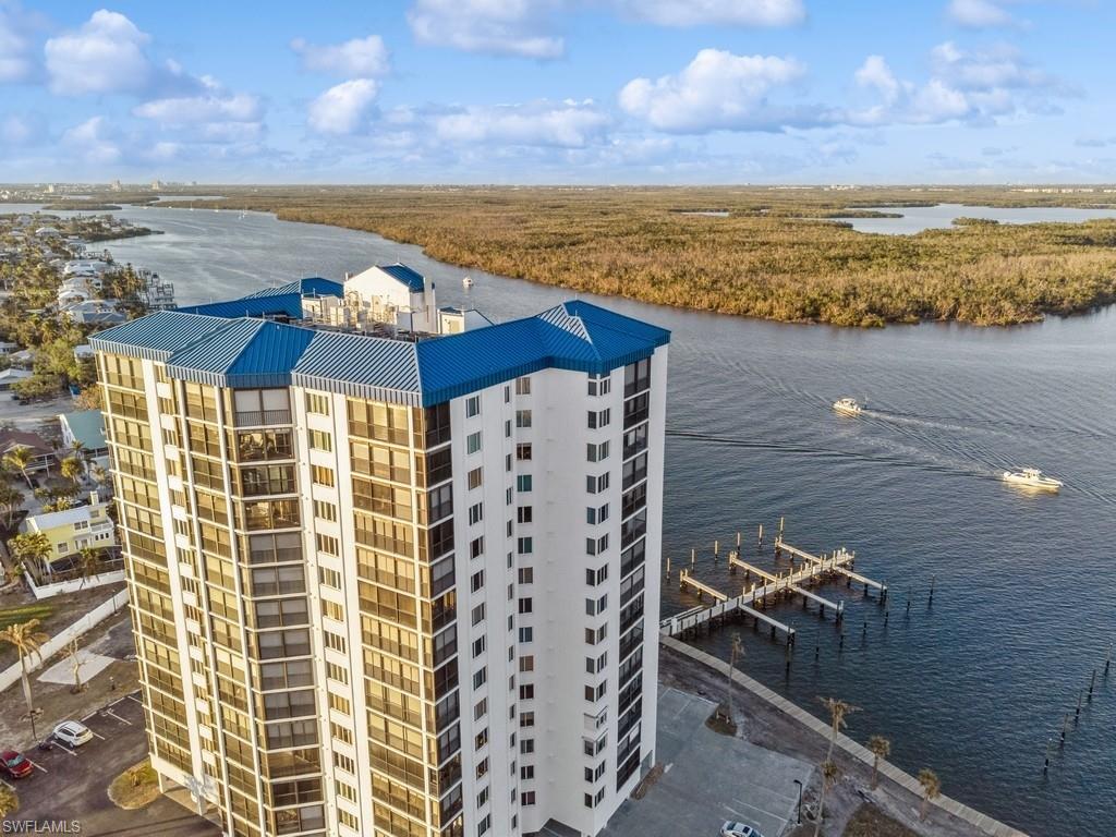 4753 Estero BLVD 804 photo 30