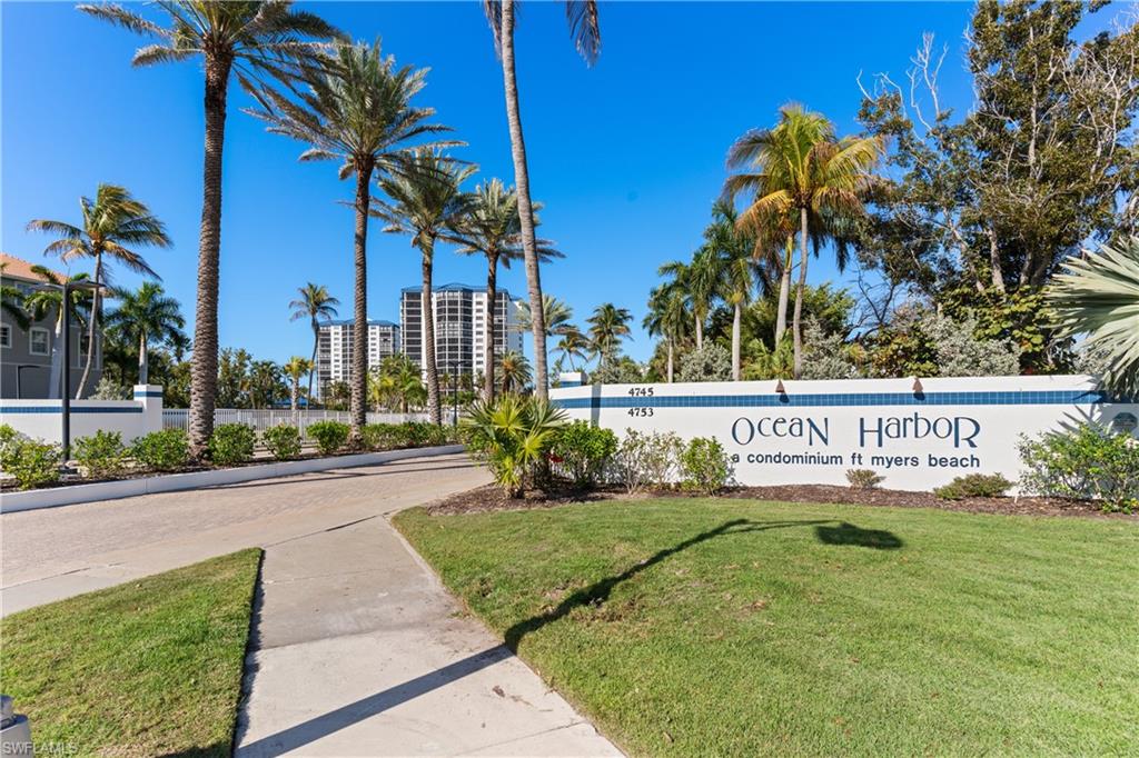 4753 Estero BLVD 804 photo 31