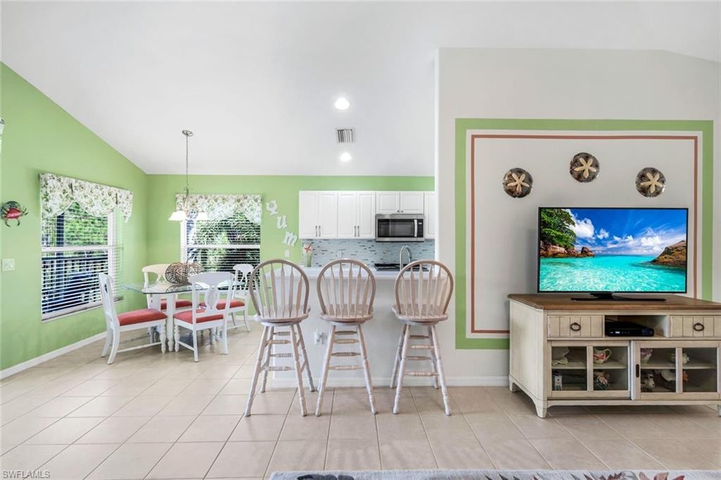 Breakfast Bar