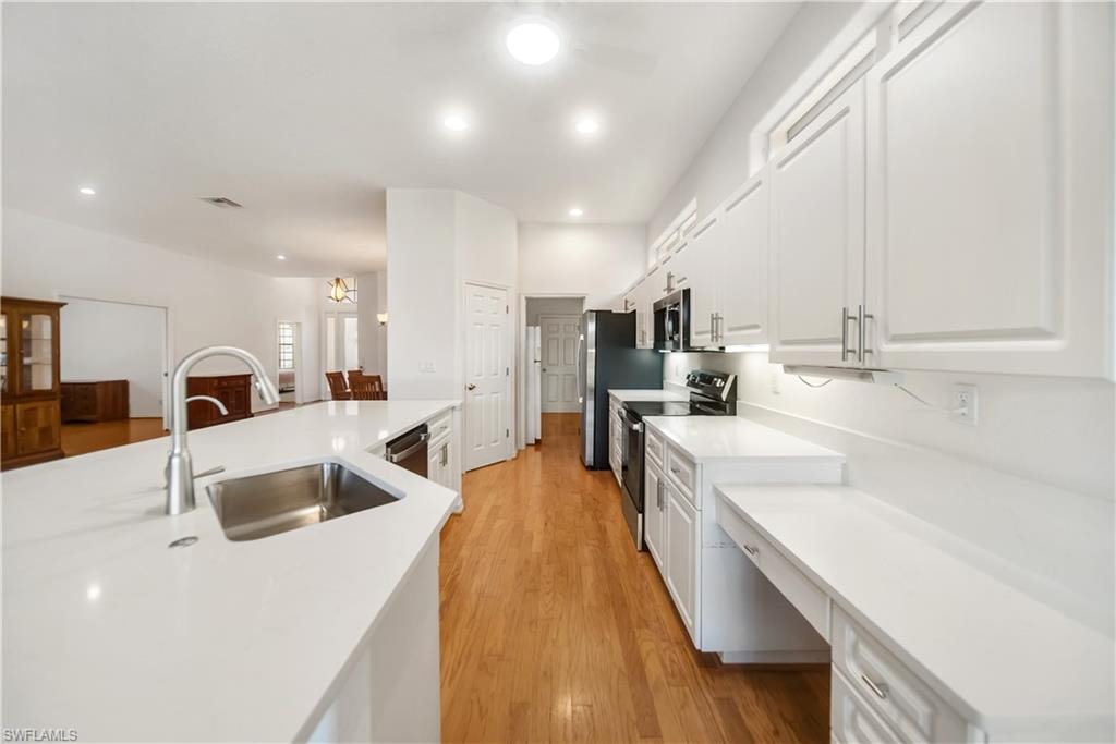 26268 Feathersound DR photo 8