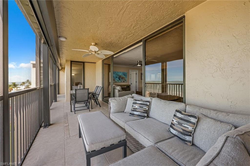 Lanai overlooking the Beach