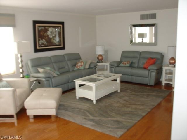 2350 W 1st ST 606