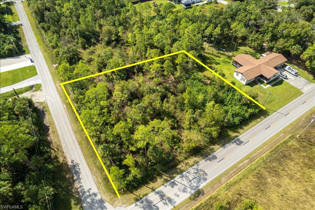 Aerial view of property's location featuring property parcel outlined