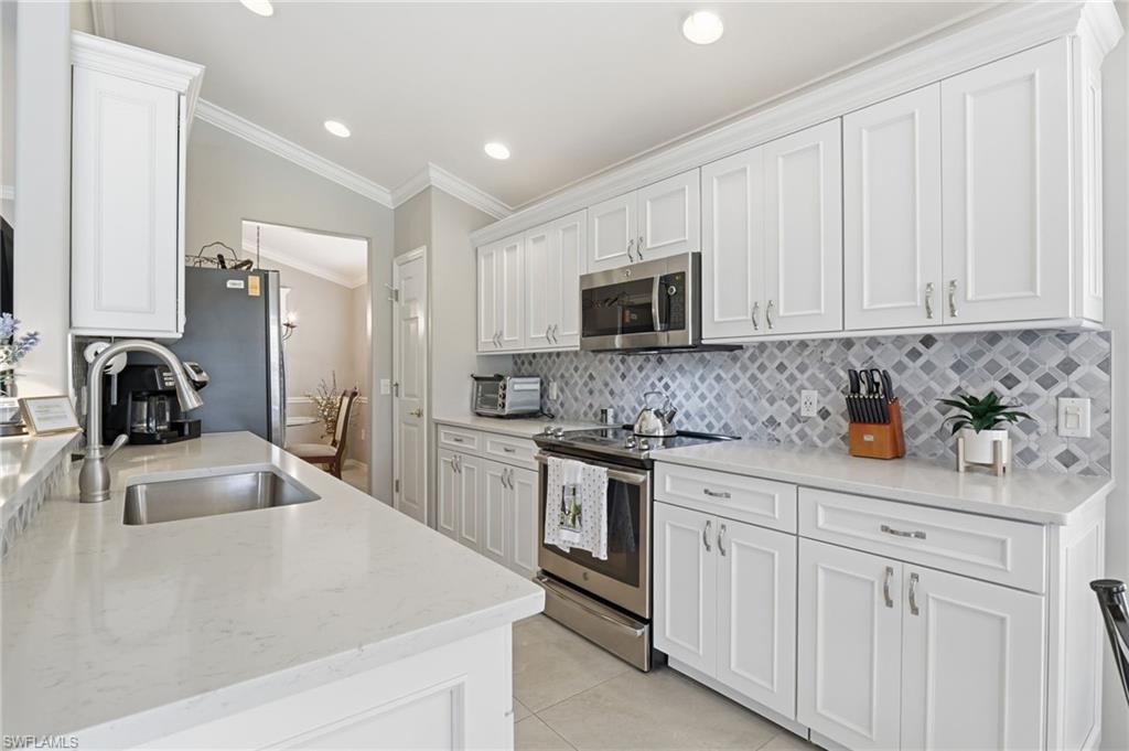 11041 Iron Horse WAY photo 14