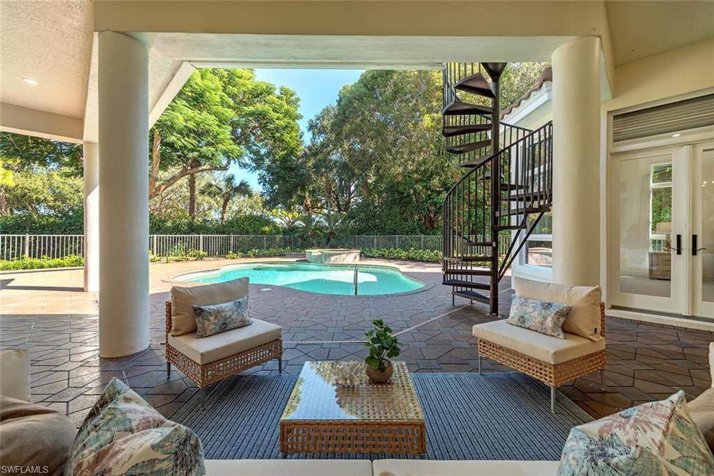 1252 POCANTICO LN photo 8