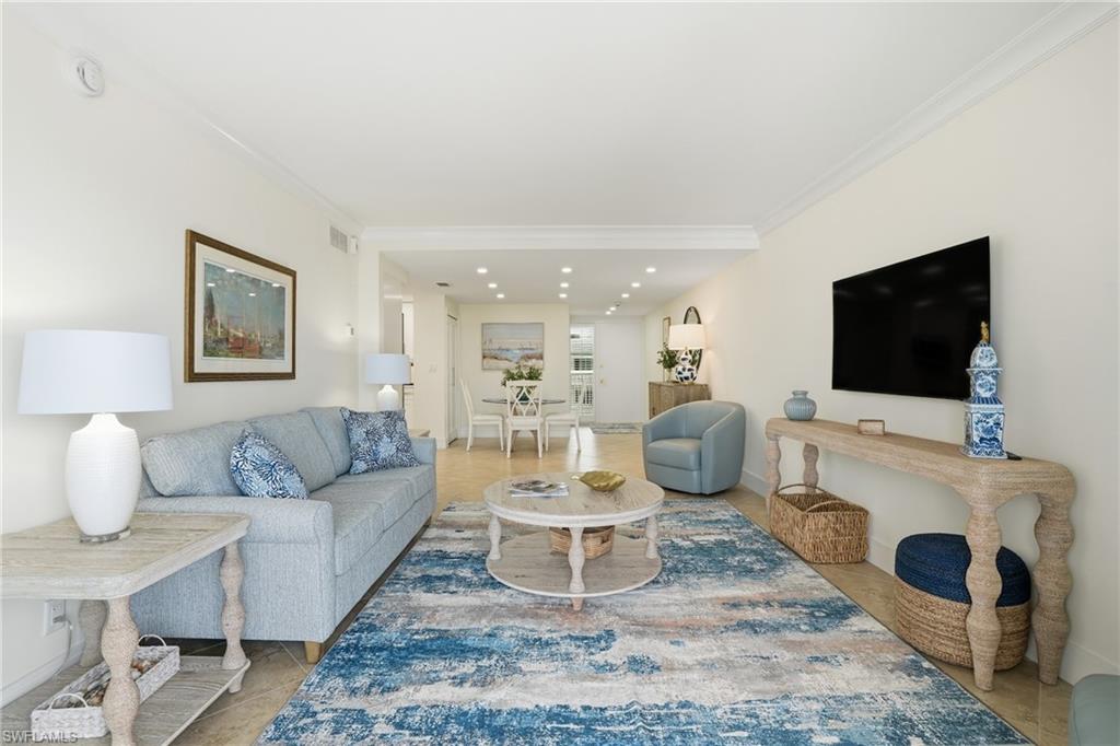 3443 Gulf Shore BLVD N 814 photo 18