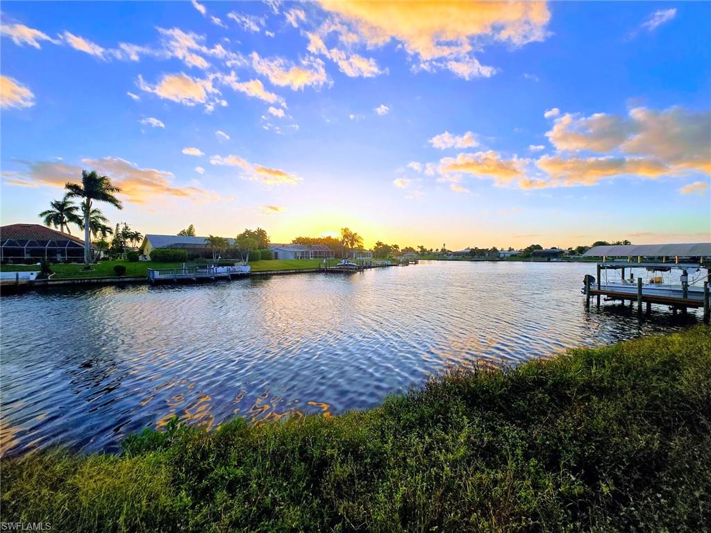 Expansive Waterviews