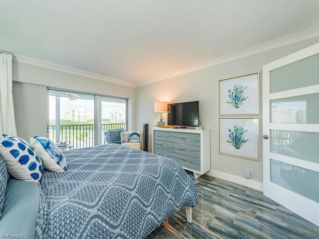 1 Bluebill AVE 703 photo 8