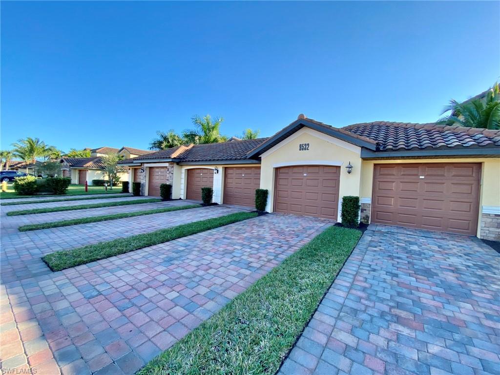 9532 Avellino WAY 2722 photo 10