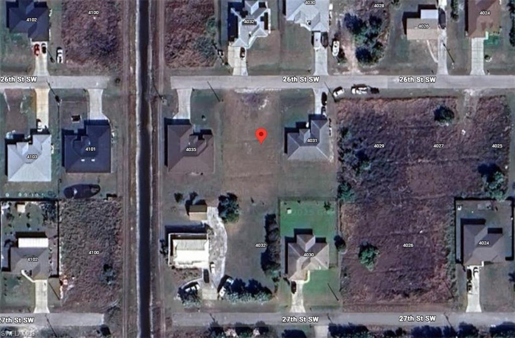 Aerial map of property and surrounding area