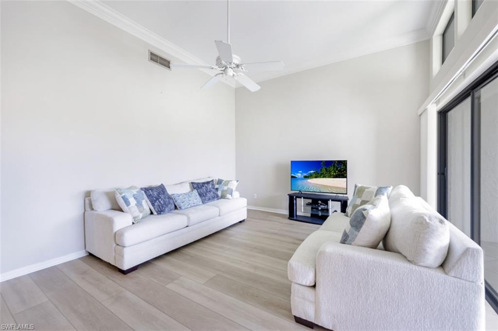 6525 Valen WAY D-302 photo 7