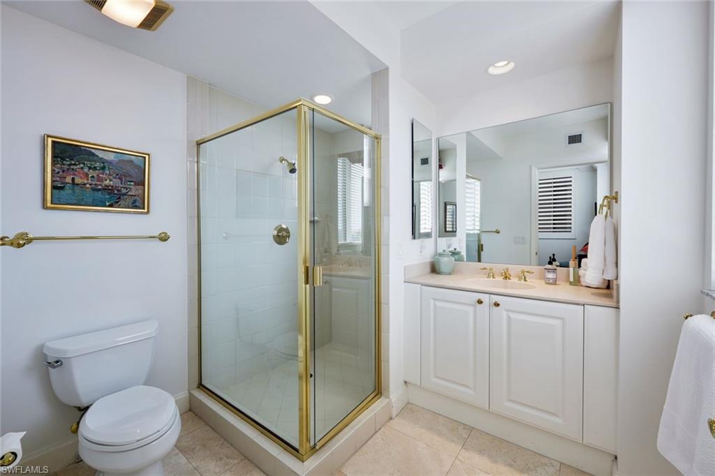 Ensuite Guest Bathroom