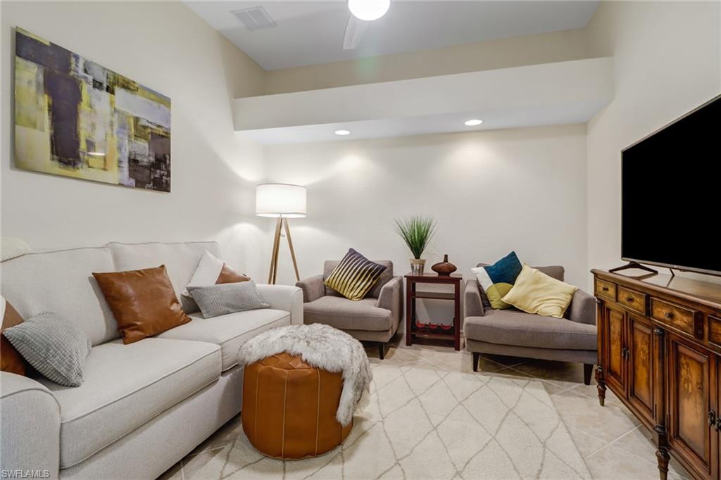 10270 Heritage Bay BLVD 3422 photo 19