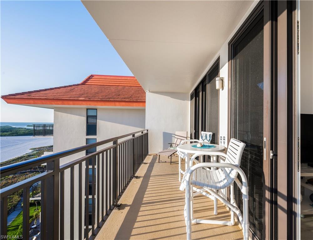 180 Seaview CT PH 1203 photo 27