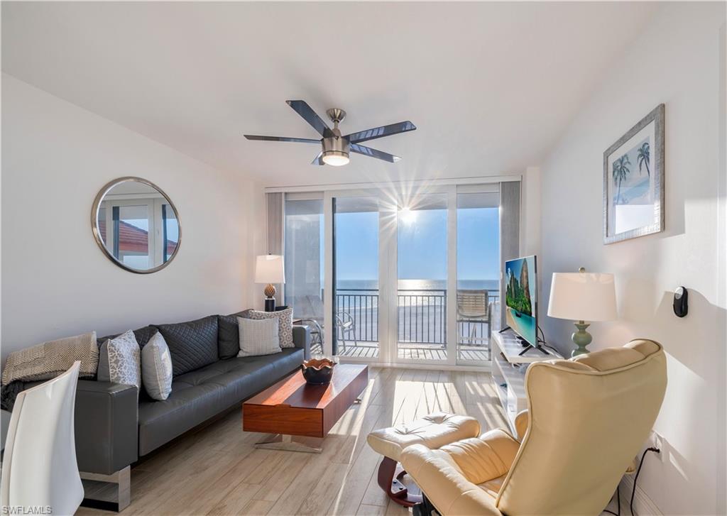 180 Seaview CT PH 1203