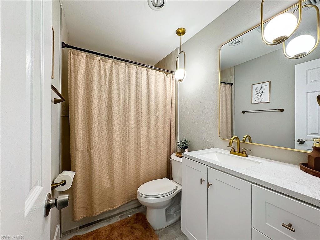 9 Knights Bridge RD 30 photo 32