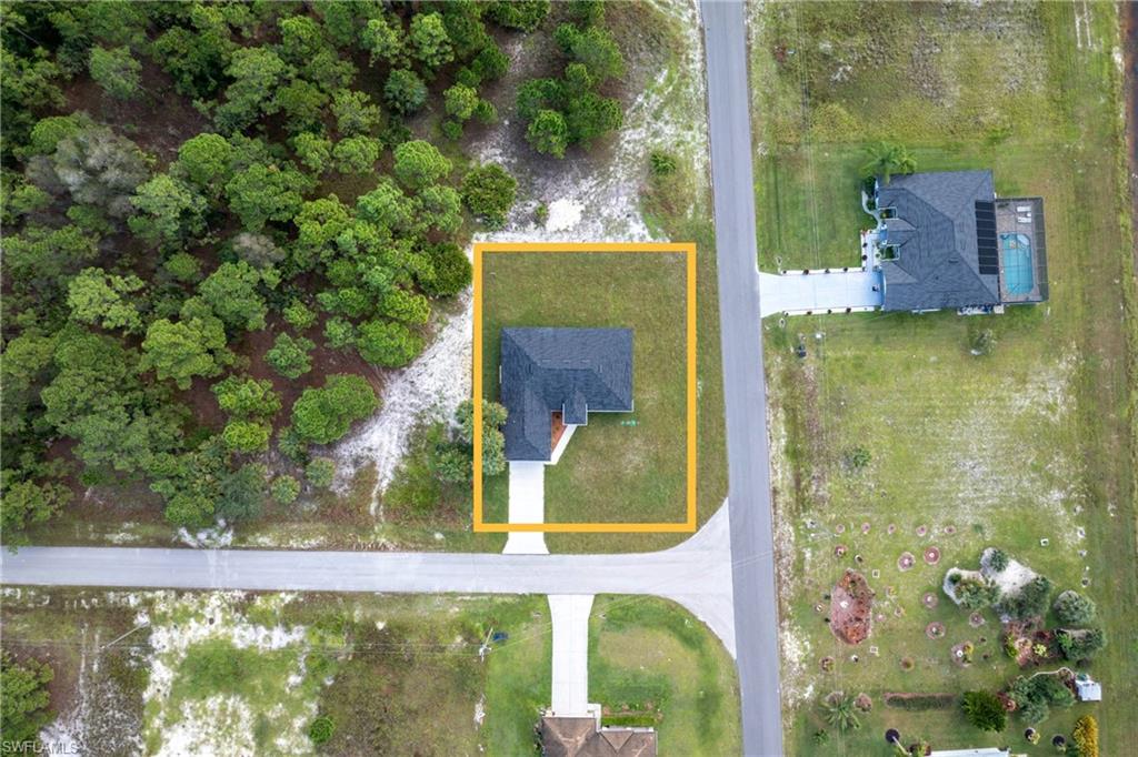 Aerial view of property's location with property boundaries highlighted