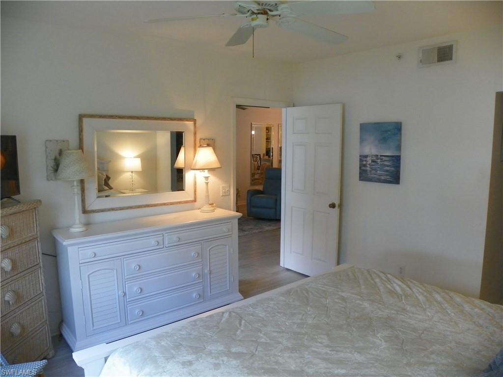 218 Gabriel CIR 3809 photo 14