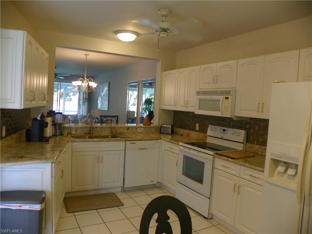 218 Gabriel CIR 3809 photo 8