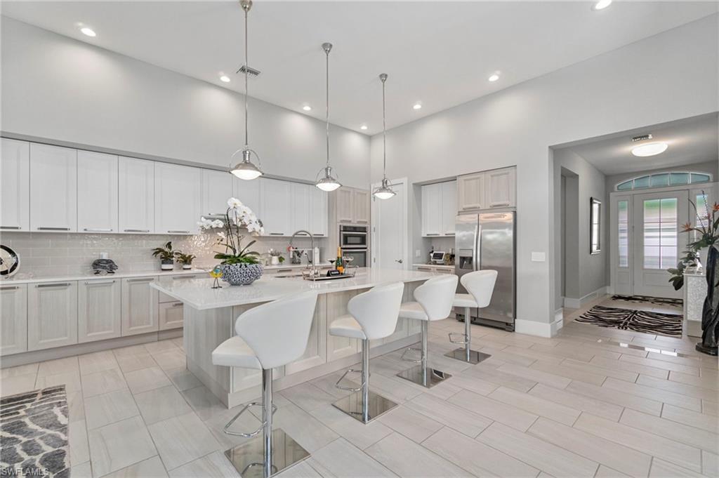 14714 Leeward DR photo 9