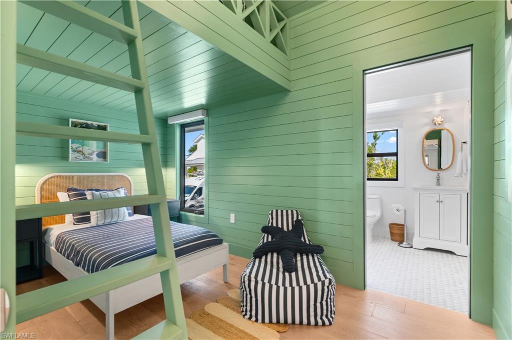 24 Beach Homes photo 27