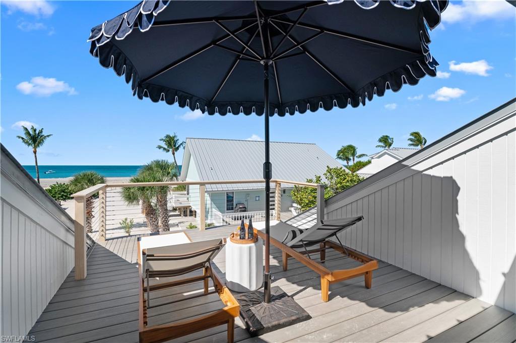 24 Beach Homes