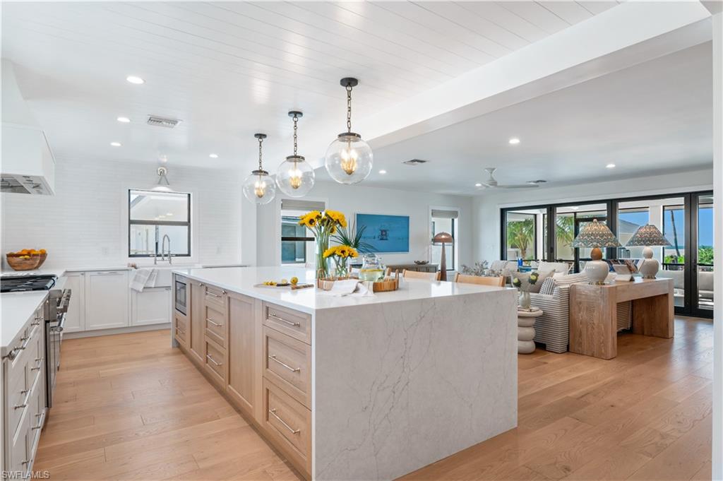 24 Beach Homes photo 8