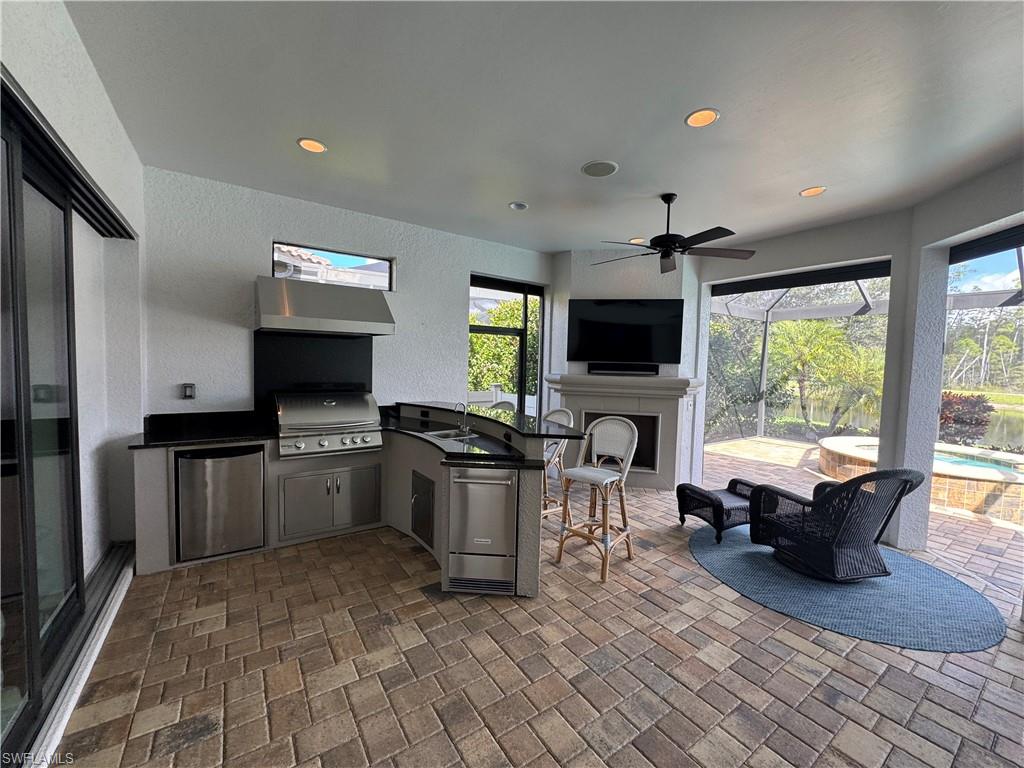 9470 Galliano TER photo 28