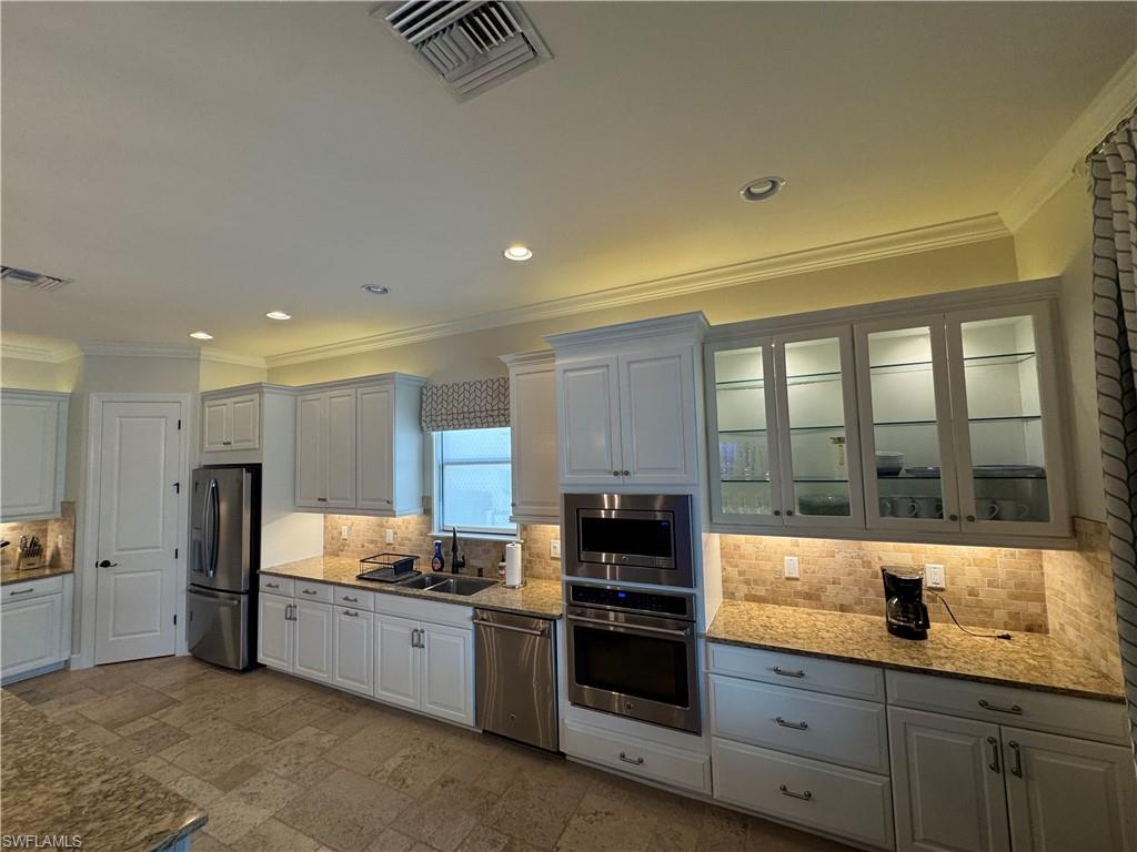 9470 Galliano TER photo 8