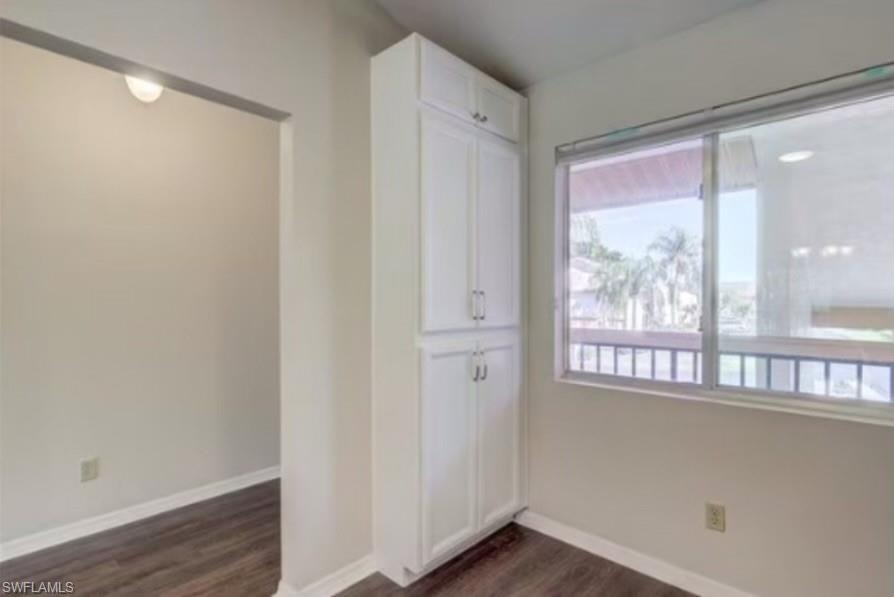 13130 White Marsh LN 207 photo 6