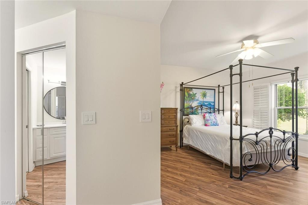 636 Windsor SQ 102 photo 10