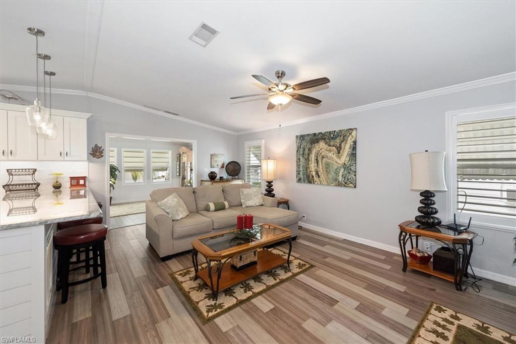 102 Elise DR photo 8