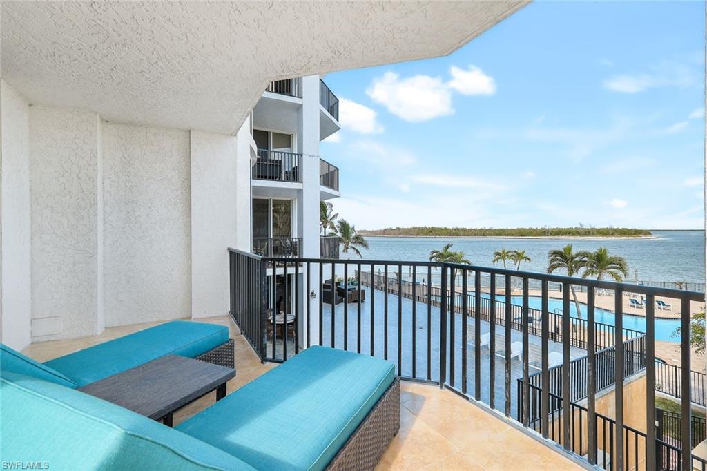 700 La Peninsula BLVD 206 photo 20