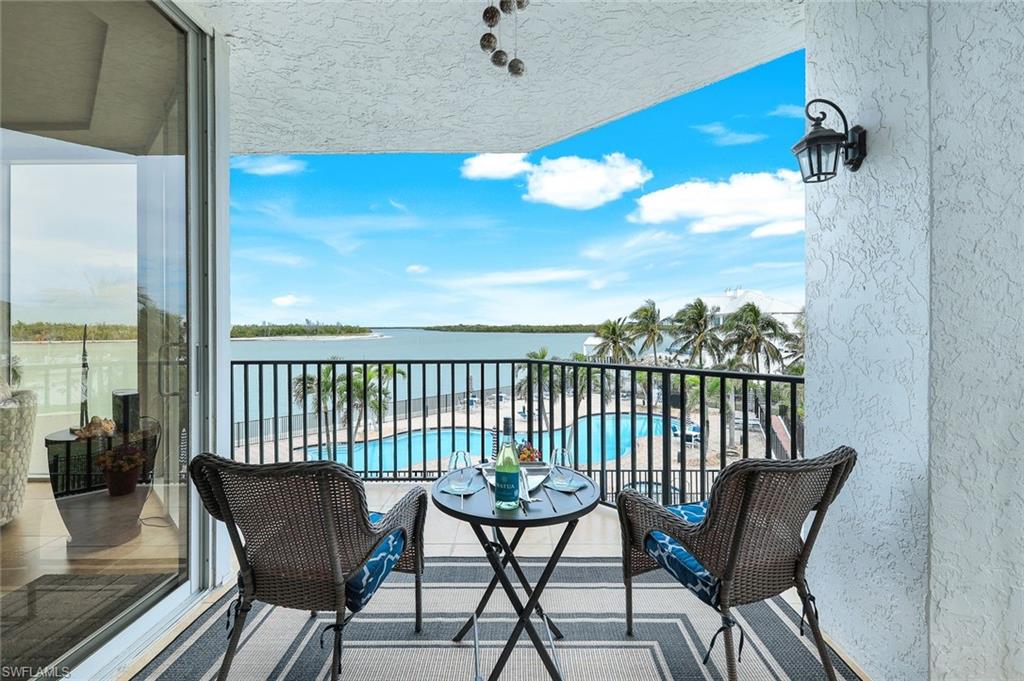 700 La Peninsula BLVD 206 photo 33