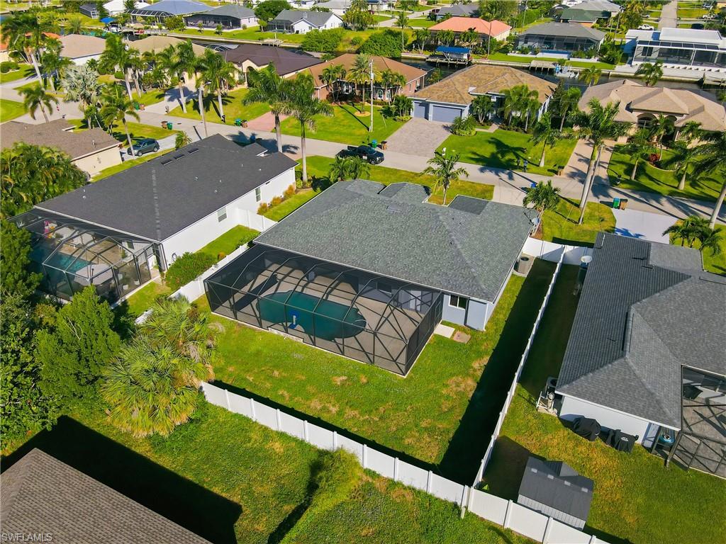 FULLY FENCED/HEATED POOL